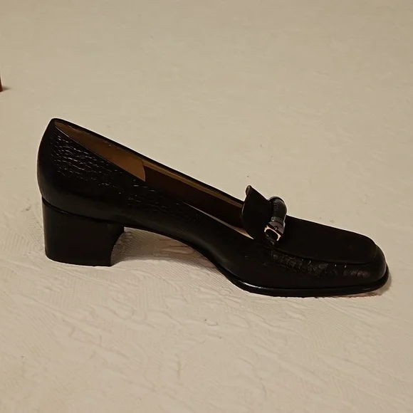 Salvatore Ferragamo Confetto women's shoes size 10 AA - Picture 10 of 11